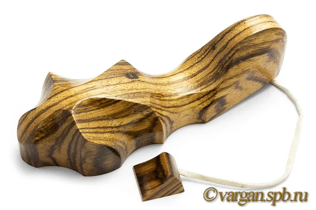 “Curveflat” 口弦保护盒（适用：“Phantom”）